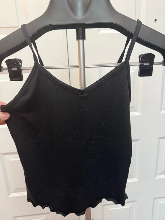 Olivia Rae Tops - Olivia Rae Black V-Neck Spaghetti Strap Crop Top